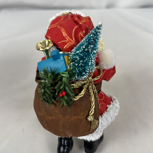 Santa Claus Possible Dreams Baby's Christmas Ornament 2000 clothique - Picture 9 of 10